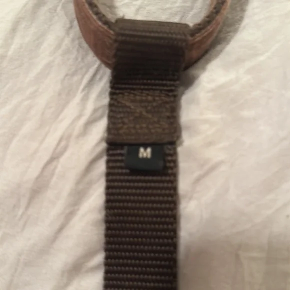 Brown Freedom No-Pull Dog Harness - Size Medium - Picture 8 of 12